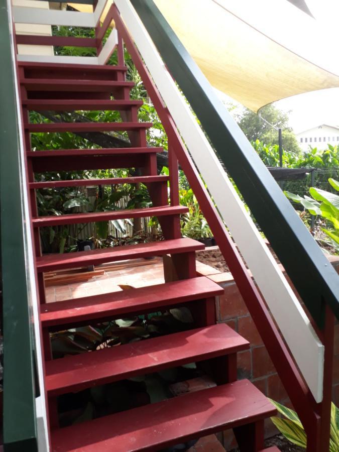 Couleur Locale Paramaribo Esterno foto