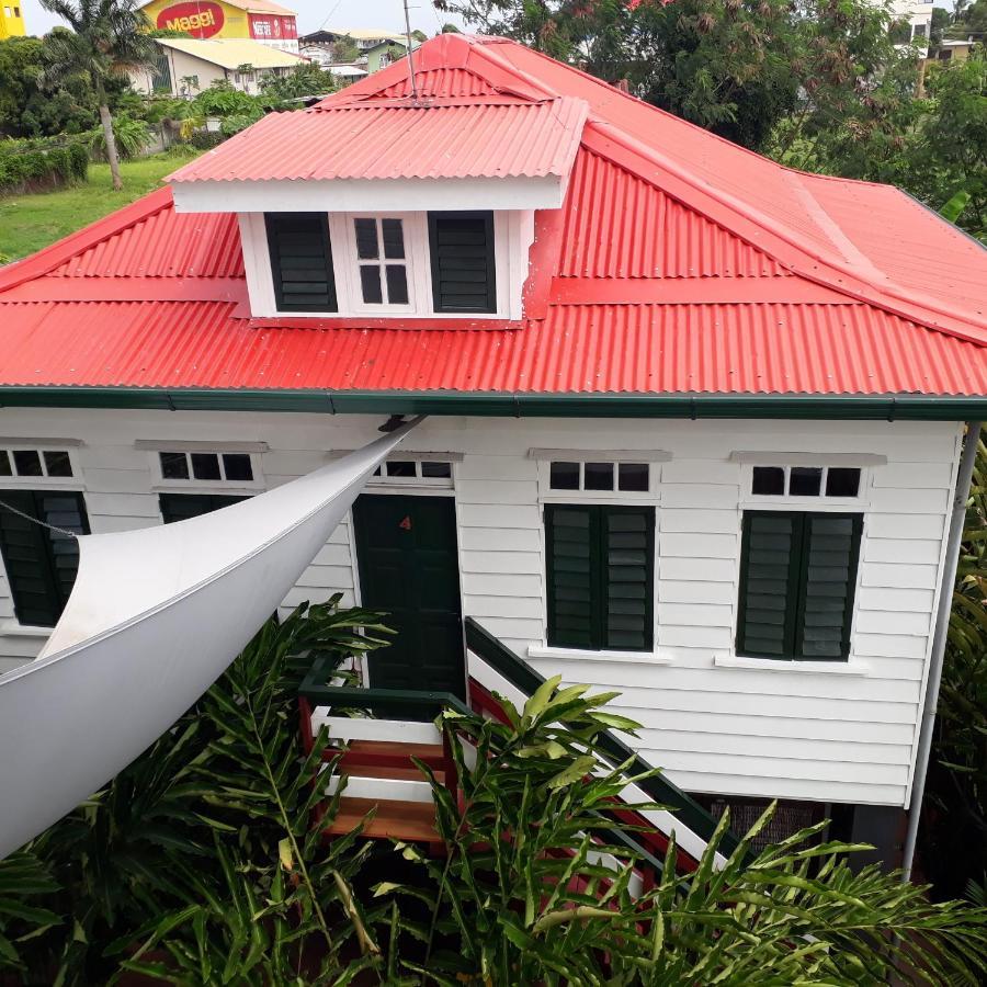 Couleur Locale Paramaribo Esterno foto
